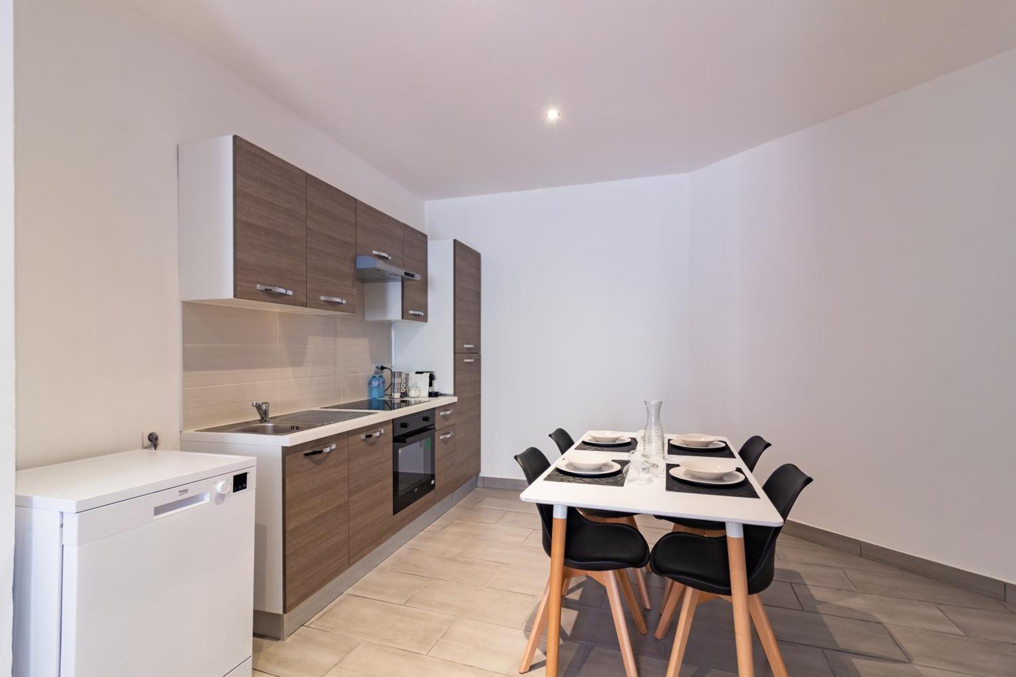 Appartement Moderne Et Elegant Quartier Saint-Jean Perpignan 2 Exteriör bild