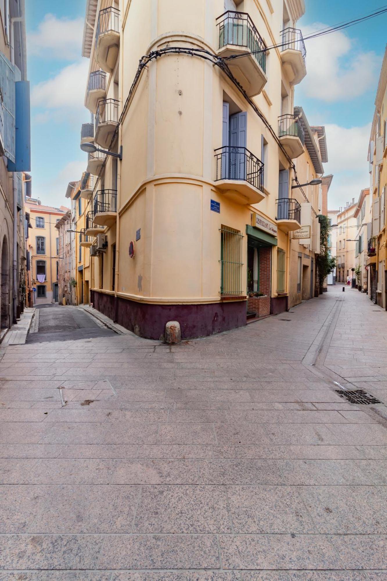Appartement Moderne Et Elegant Quartier Saint-Jean Perpignan 2 Exteriör bild